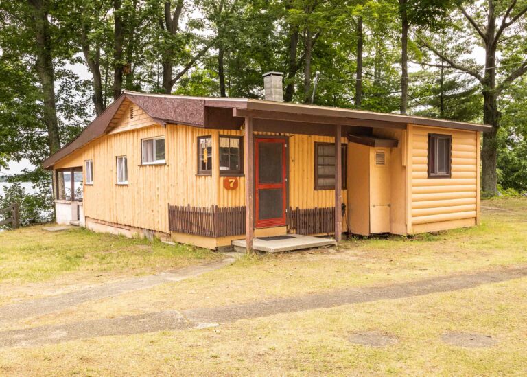 peaceful-acres-cottage-7-exterior-optimized