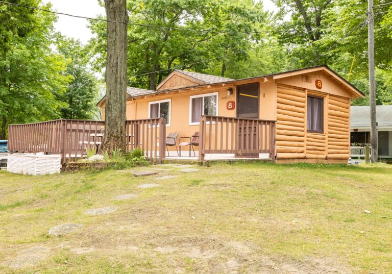 peaceful-acres-cottage-8-exterior-optimized